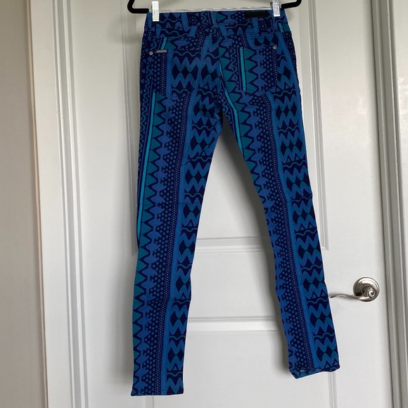 Celebrity Pink Moroccan Blue Pattern Jeans - Picture 4 of 9